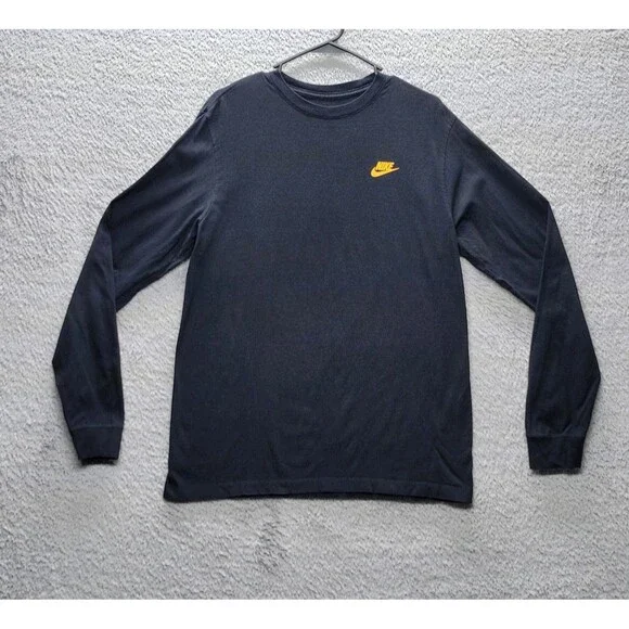 Men's M Nike The Nike Tee Black L/S T-Shirt Yellow Swoosh Blue Camo Back Graphi - Picture 12 of 12